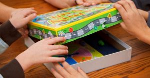 Tips for Organizing a Family Game Night